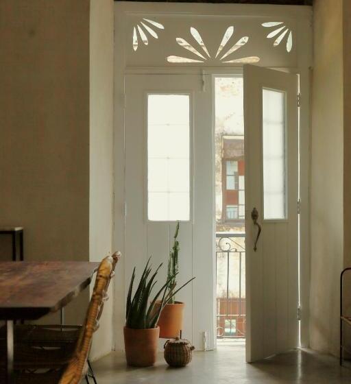 ویلای یک اتاق خوابه با استخر شنا, Fixie Lofts Slow Life Villa