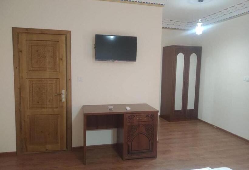 חדר סטנדרט לשלושה, Al Imran Boutique