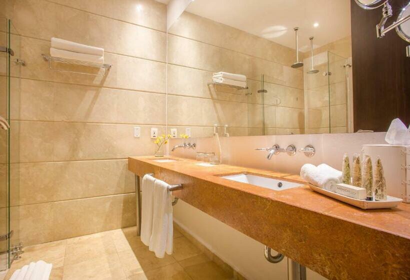 プレミアムルーム, Blue Diamond Club At Movich Cartagena