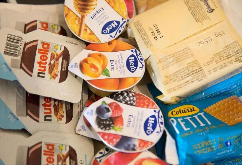 غرفة قياسية, Lidia