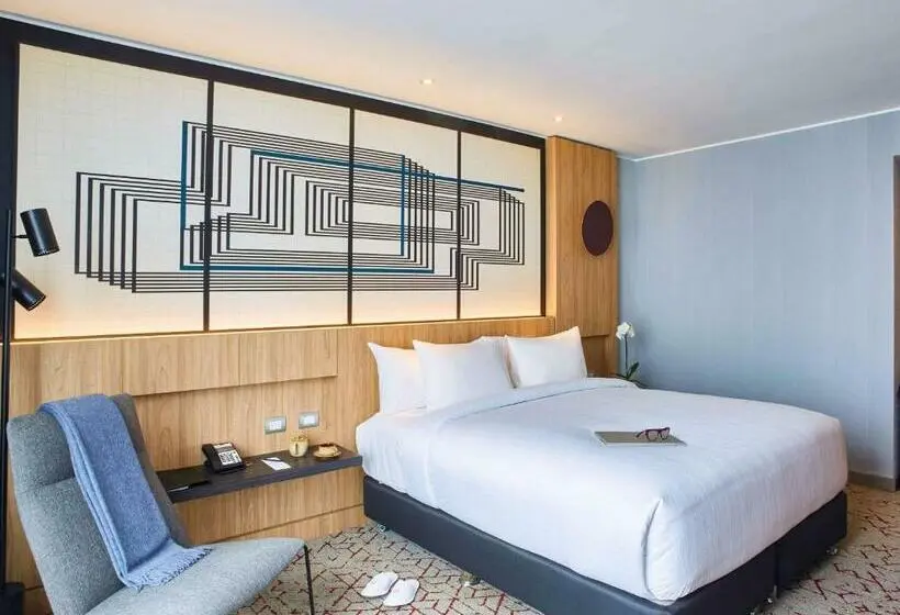 キングサイズベッドのデラックスルーム, Pullman Lima Miraflores