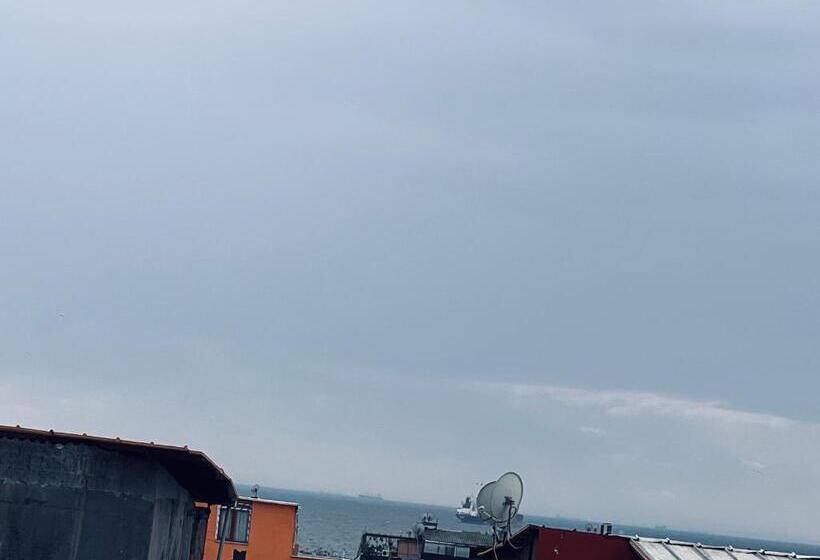 Triple Room Sea View, Otel Grand Sami