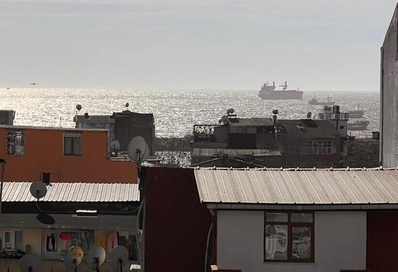 オーシャンビュースタンダードルームバルコニー付き, Otel Grand Sami