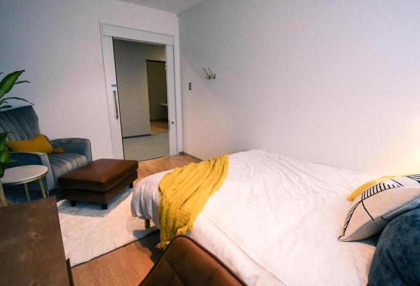 Номер Стандарт, Gateway Maizuru