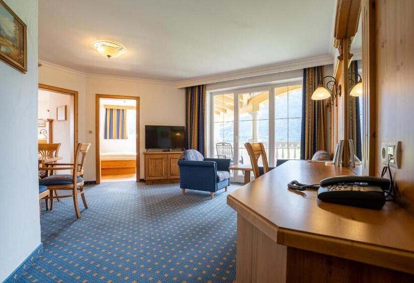 套房带园景, Posthotel Erlerwirt