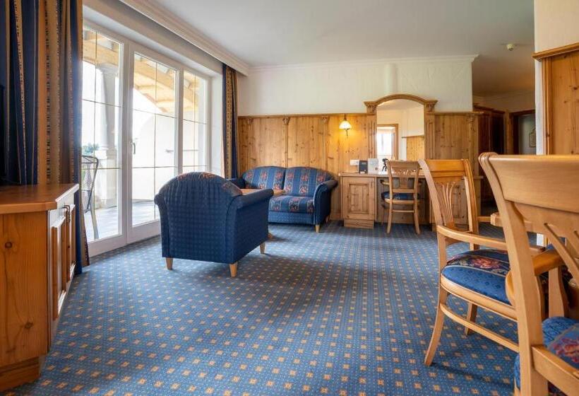 套房带园景, Posthotel Erlerwirt