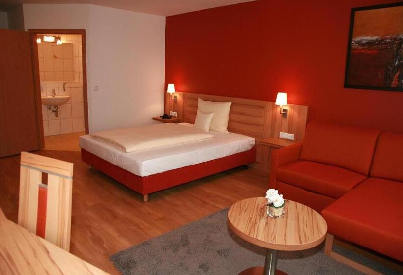 Номер Комфорт Индивидуальный, Businesshotel Schramberg