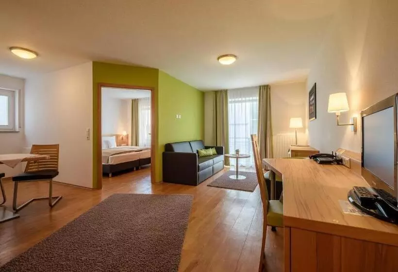 スイート, Businesshotel Schramberg