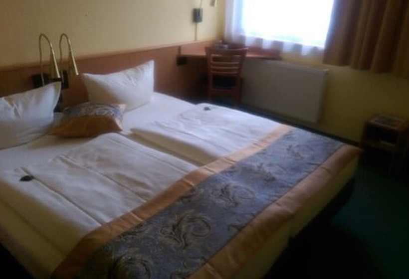 Номер Стандарт, Acron Hotel Wittenberg