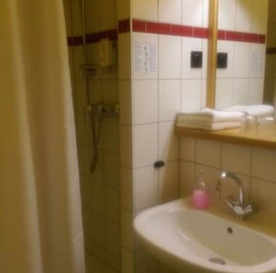 Номер Стандарт Трехместный, Acron Hotel Wittenberg