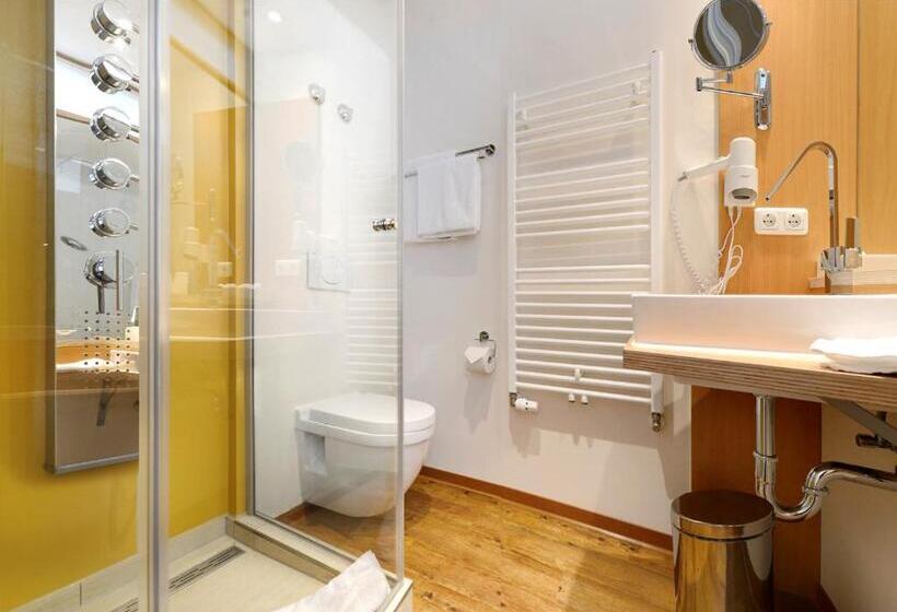 バルコニー付きシングルスタンダードルーム, Bayerisch Meran