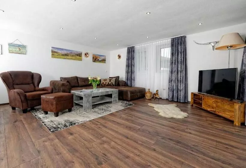 ２ベッドルームアパートメント, Bayerisch Meran