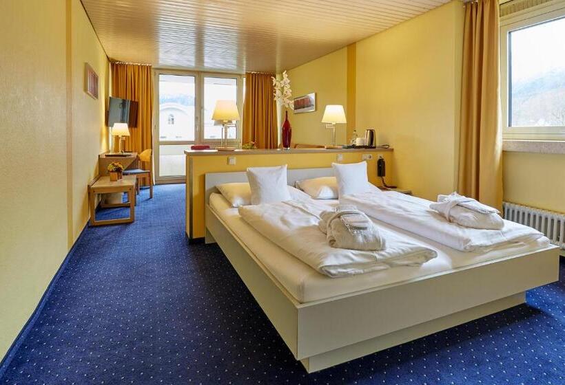 Suite Junior, Bayern Vital