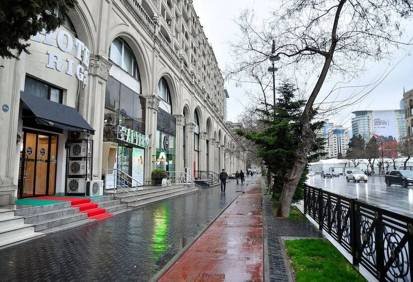 اتاق استاندارد سه نفره, Boulevard Rigs Boutique