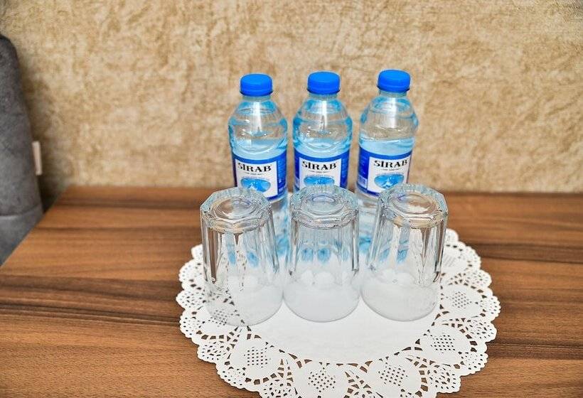 اتاق استاندارد سه نفره, Boulevard Rigs Boutique