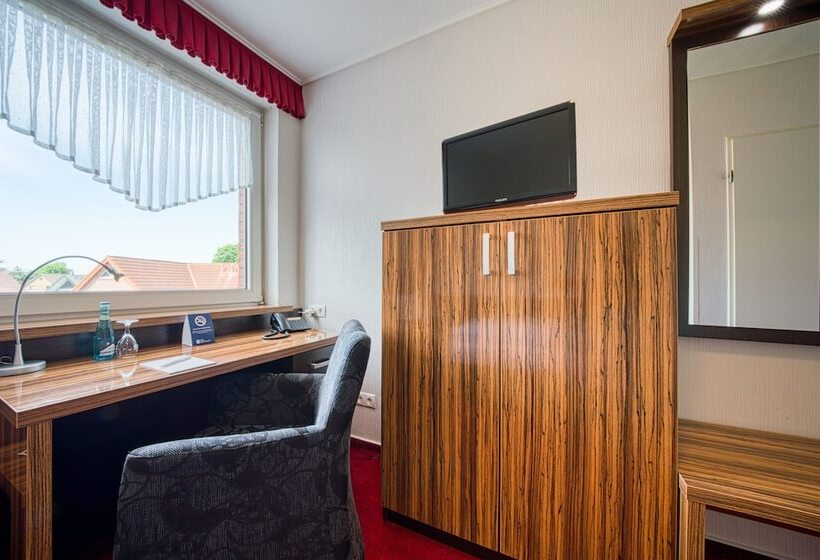 标准单人间, Engeln