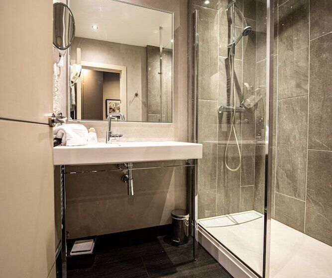 חדר סטנדרט, Logis Hôtel Borel