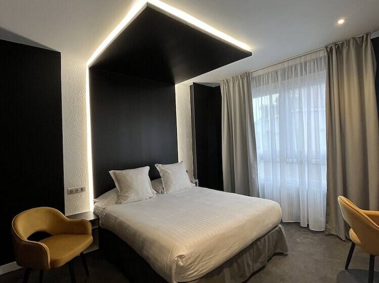 Номер Стандарт, Logis Hôtel Borel