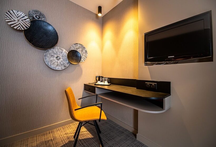 חדר סטנדרט, Logis Hôtel Borel