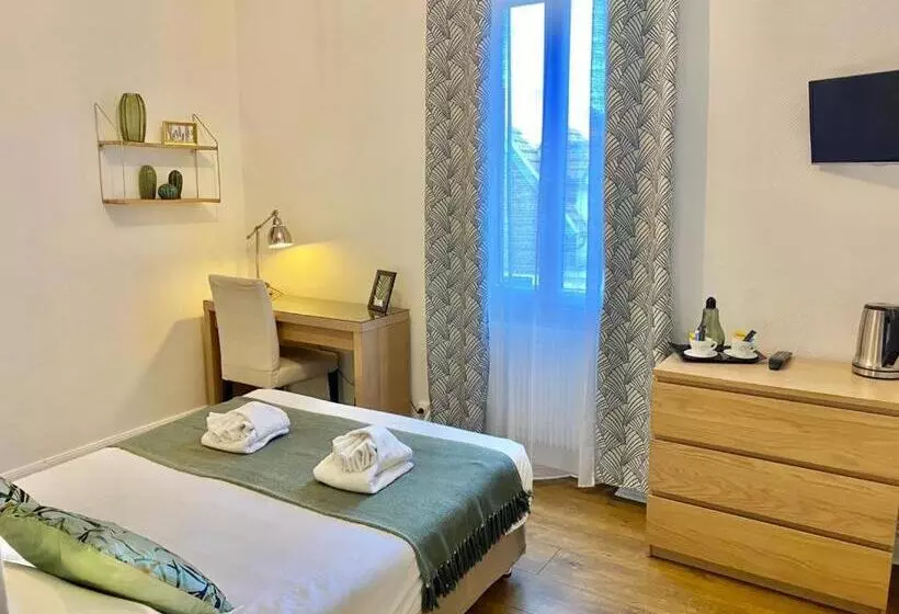 اتاق استاندارد, Hôtel Jules