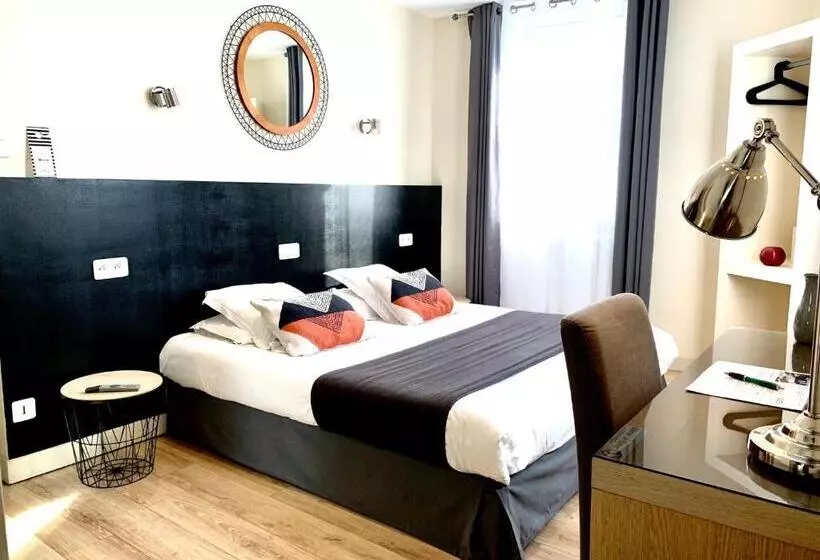 اتاق پرستیژ, Hôtel Jules