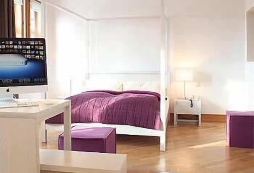 Полулюкс, Hôtel Schloss Romrod