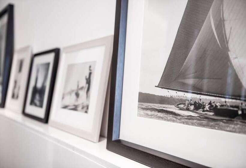 غرفة قياسية, Les Nuits