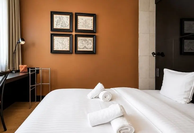 Chambre Deluxe, Les Nuits
