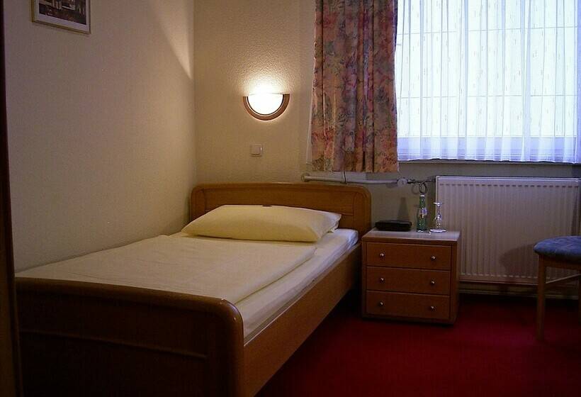 غرفة قياسية فردية, Restaurant Bockshaut