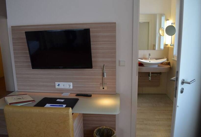 Номер Стандарт, Restaurant Itzumer Paß