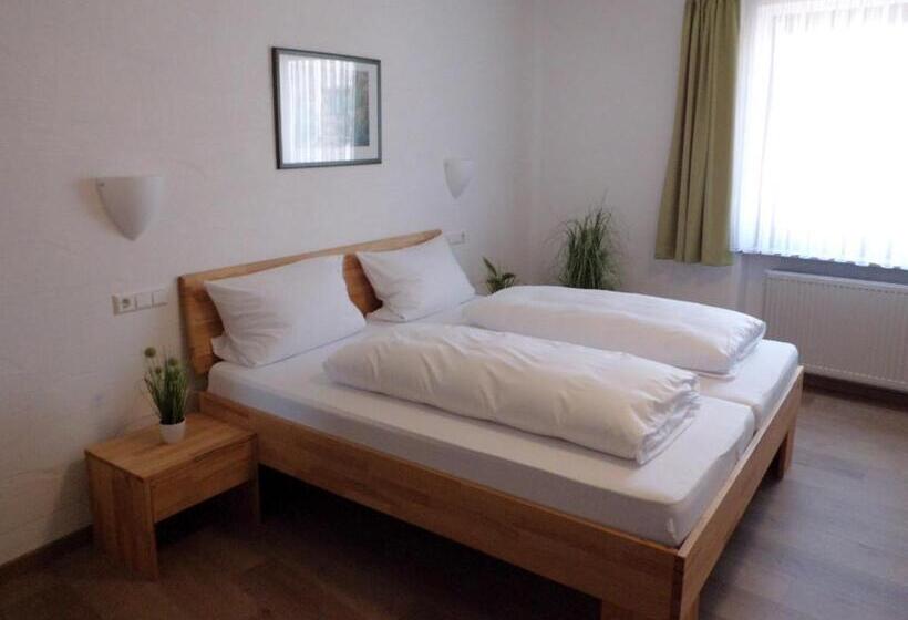 스탠다드 룸, Restaurant Zur Pfanne