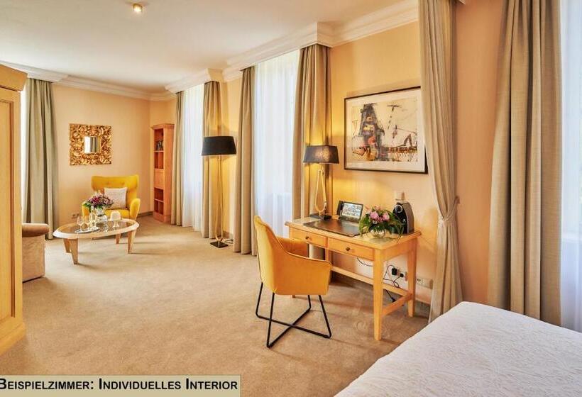 جناح جونيور, Weinromantikhotel Richtershof