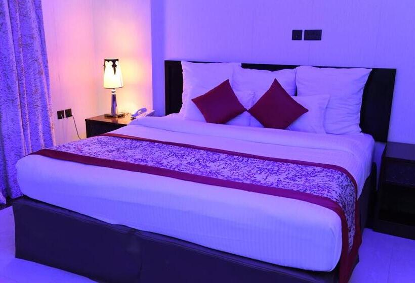 استودیوی استاندارد, Ista Suites Seef