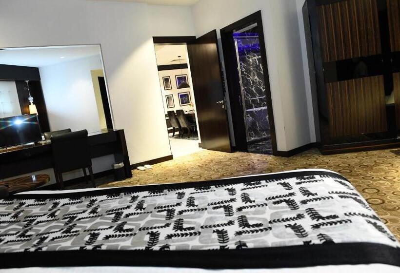 آپارتمان 2 خوابه, Ista Suites Seef