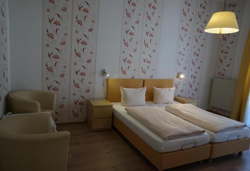 带阳台的高级房间, Kurhotel Quellenhof