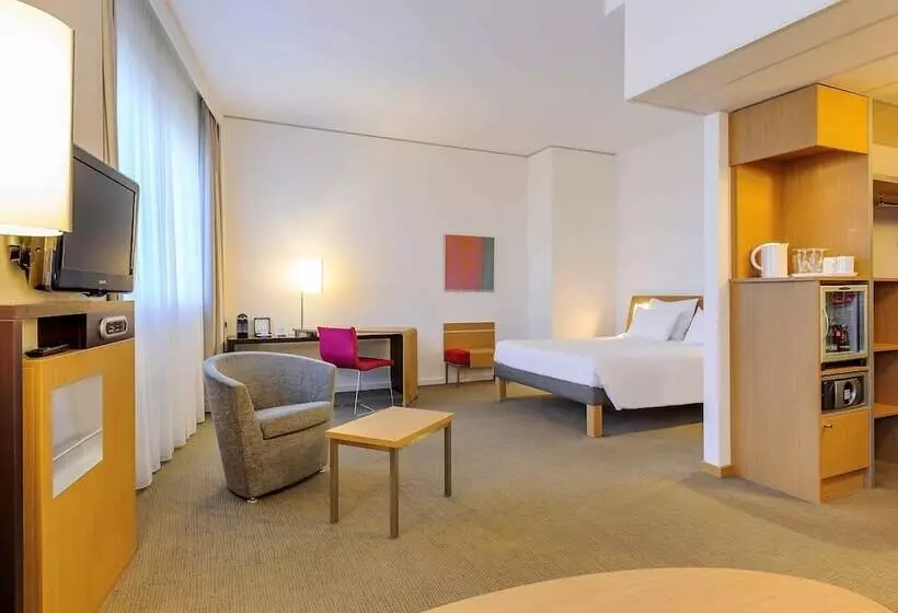 اتاق اجرایی, Novotel München Airport   Newly Renovated