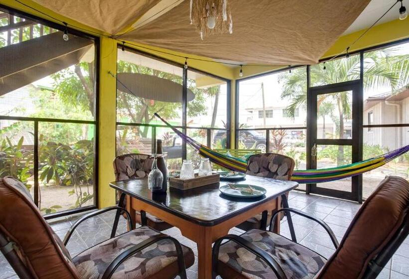 דירת חדר עם טרסה, Driftwood Gardens Guesthouse