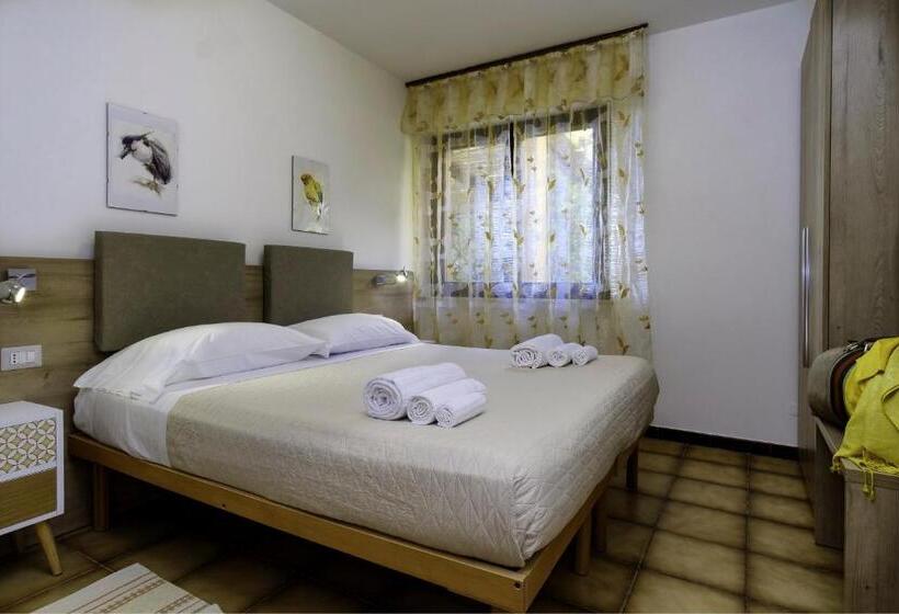 דירת חדר נוף לגינה, Residence Appartamenti Caffarena