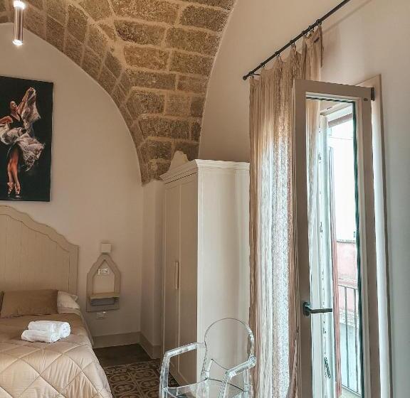 Трехместный Номер Deluxe, Palazzo Alma Luxury Rooms
