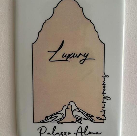 غرفة ديلوكس ثلاثية, Palazzo Alma Luxury Rooms