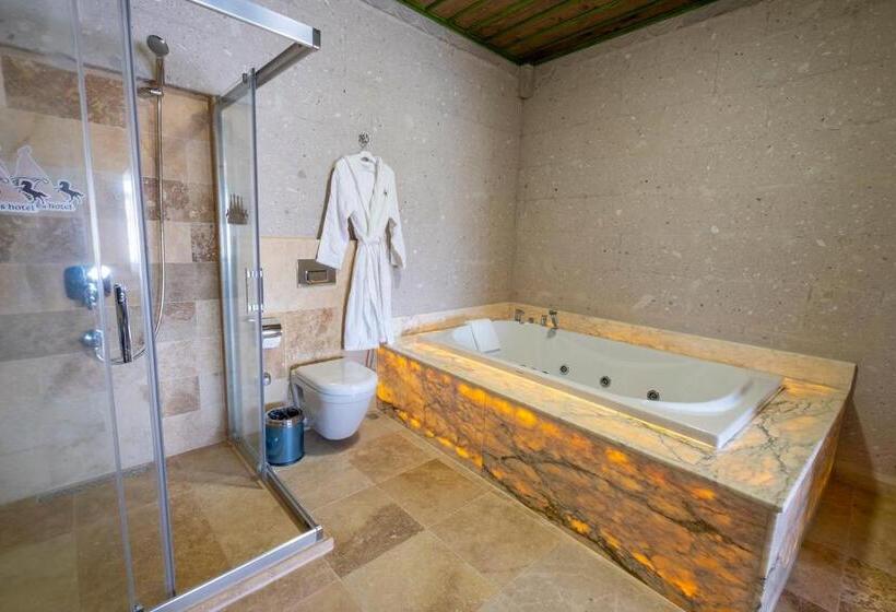 스탠다드 자쿠지 룸, Underground Cave Suites