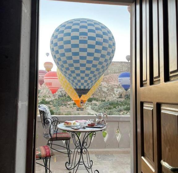 디럭스 룸, Underground Cave Suites