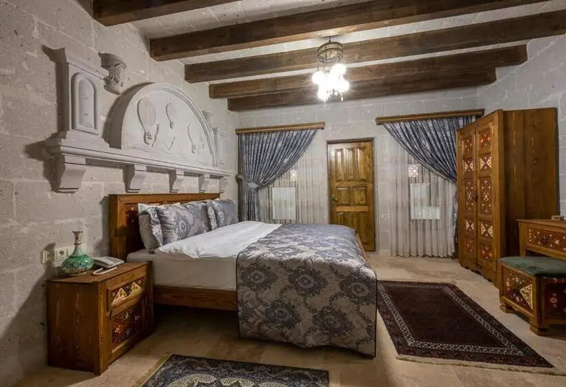 スーペリアールーム, Underground Cave Suites