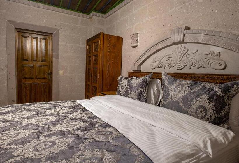 스탠다드 발코니 룸, Underground Cave Suites