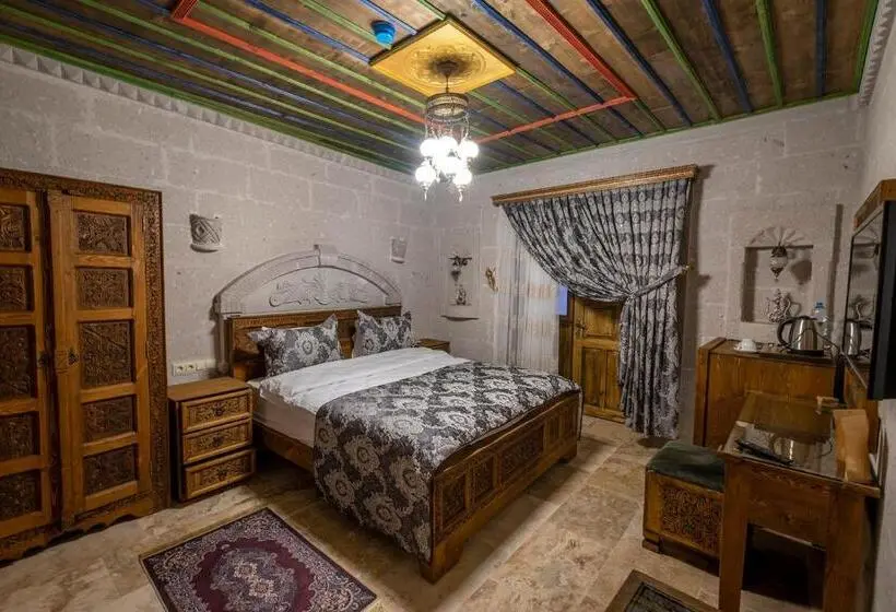 バルコニー付きスタンダードルーム, Underground Cave Suites