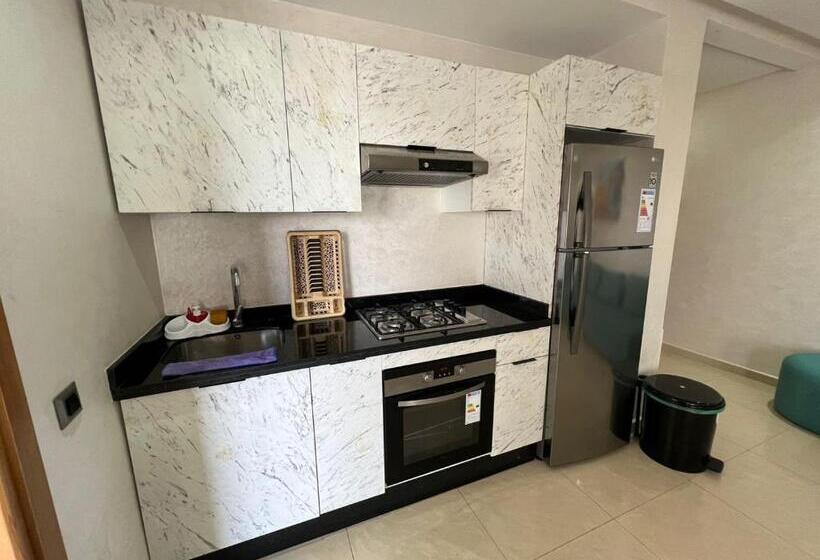 آپارتمان 1 خوابه با چشم‌انداز دریا, Casa Beach