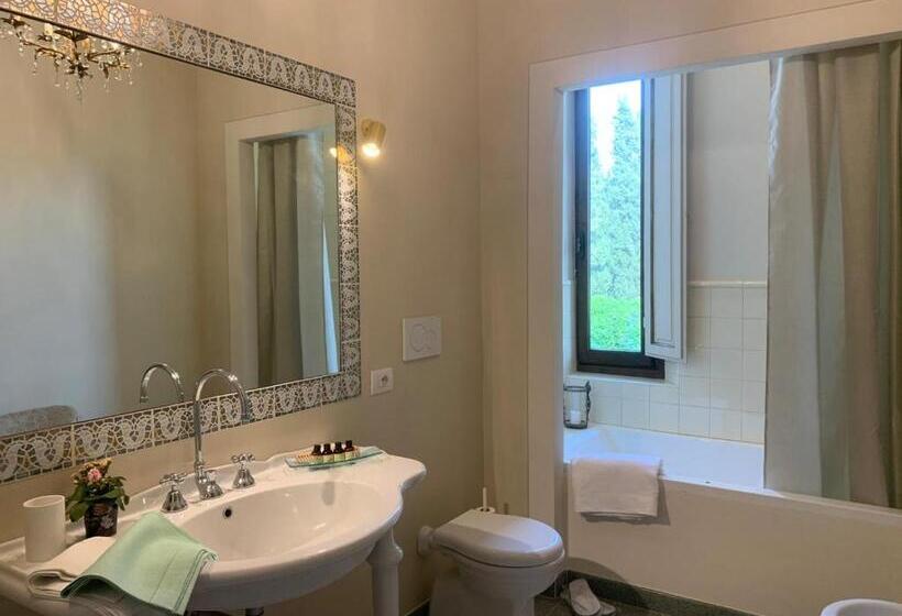 חדר סטנדרט לשלושה, Country B&b Corniola