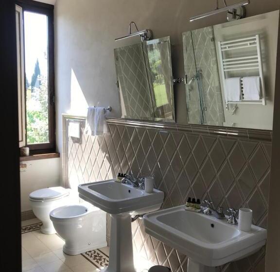 Номер Стандарт Трехместный, Country B&b Corniola