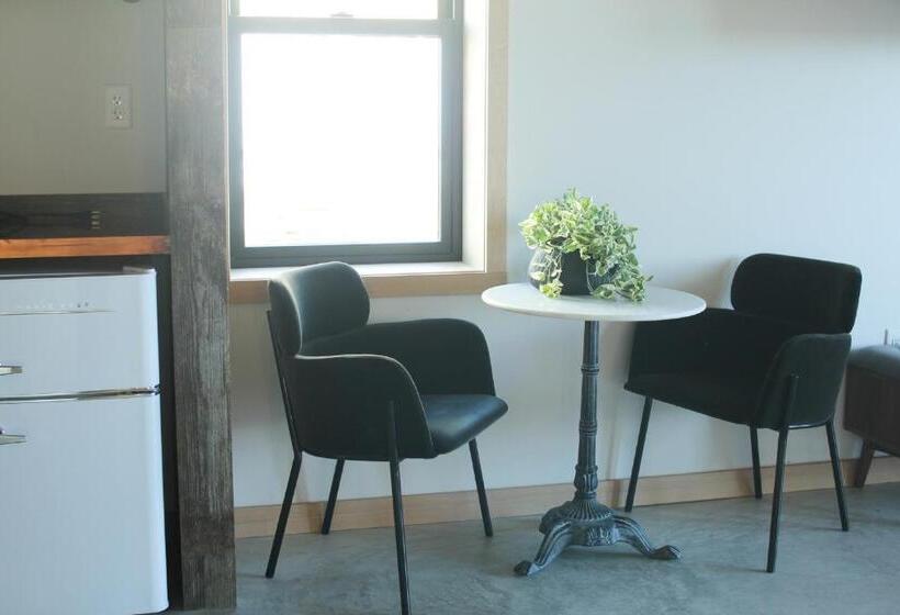 Люкс Кровать Кинг, Bowline