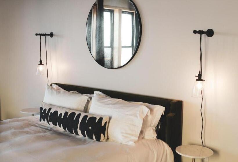 Люкс Кровать Кинг, Bowline